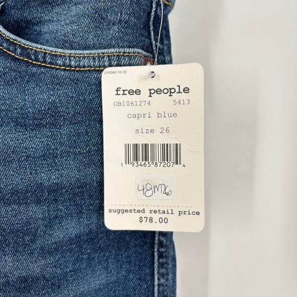 Free People Frayed-Hem Skinny Capri Jeans Blue Size 26 MSRP $78 NWT - Picture 7 of 8